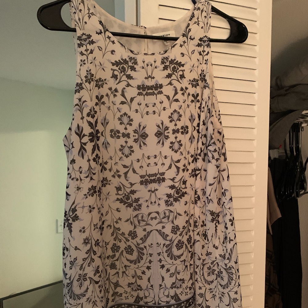 Off-White tank with dark blue design